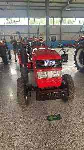 Tractor de Ruedas